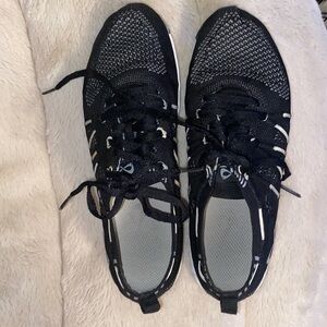 Cheer NFINITY Black Shoe - Size 8.5 Women